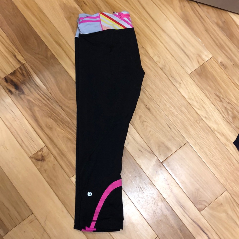 Lululemon Inspire crop
